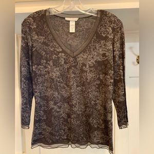Papillon Blanc Brand Brown Floral Semi-sheer Women’s V-neck top. Size L.